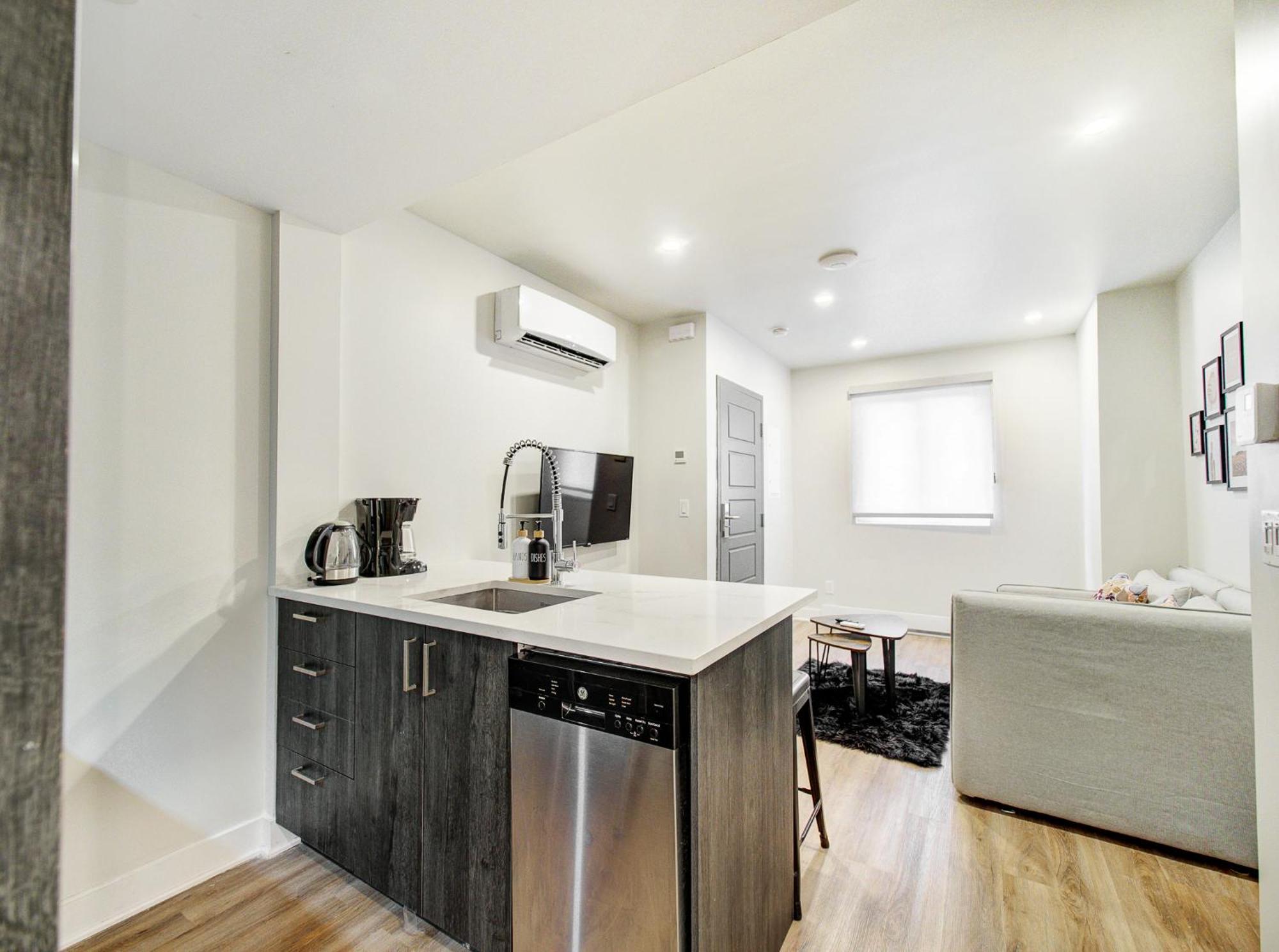 Ferienwohnung Amazing 1 Bdr Heart Of Plateau A Montréal Exterior foto